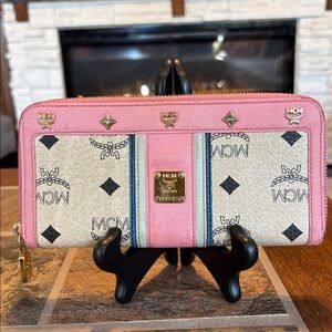 MCM Visetos Pink/Tan Zippy Wallet